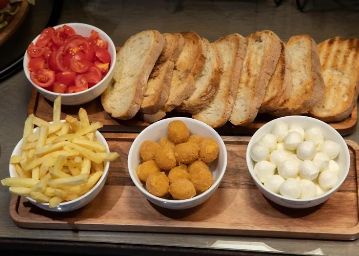 نافونا كالرز 3*
