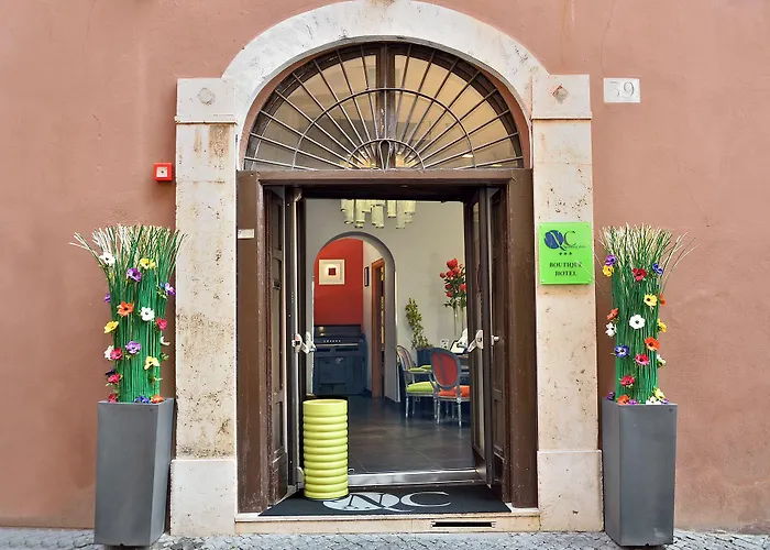 Отель Navona Colors