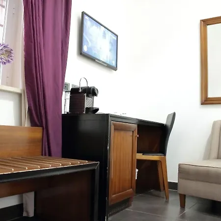 Navona Colors Szálloda 3*