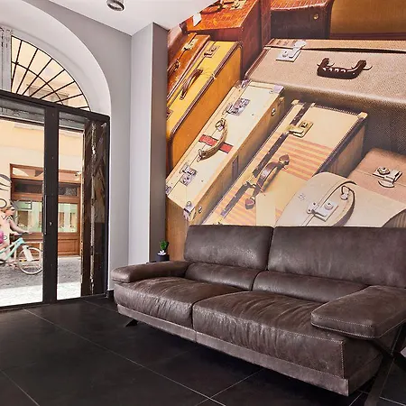 Navona Colors Hotel 3*