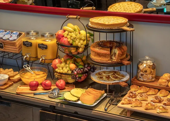 Ξενοδοχείο Navona Colors 3*