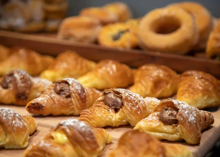 Ξενοδοχείο Navona Colors 3*